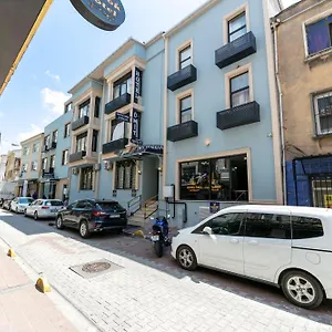 Uemit Yenikapi Istanbul